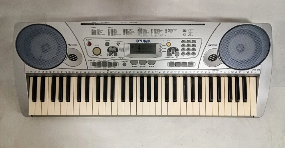 Yamaha PSR-275 (Prodáno)
