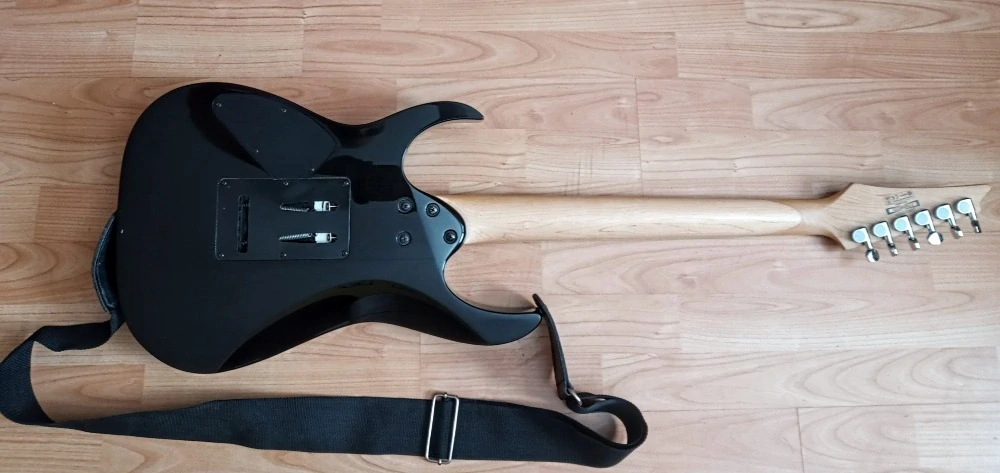 Ibanez GRG 170DX Black (Prodáno)