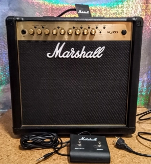 Kombo Marshall MG50FX (Prodáno)